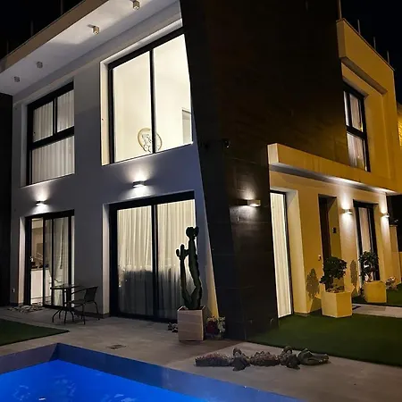 Brilliant Vila *