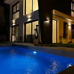 Brilliant Vila